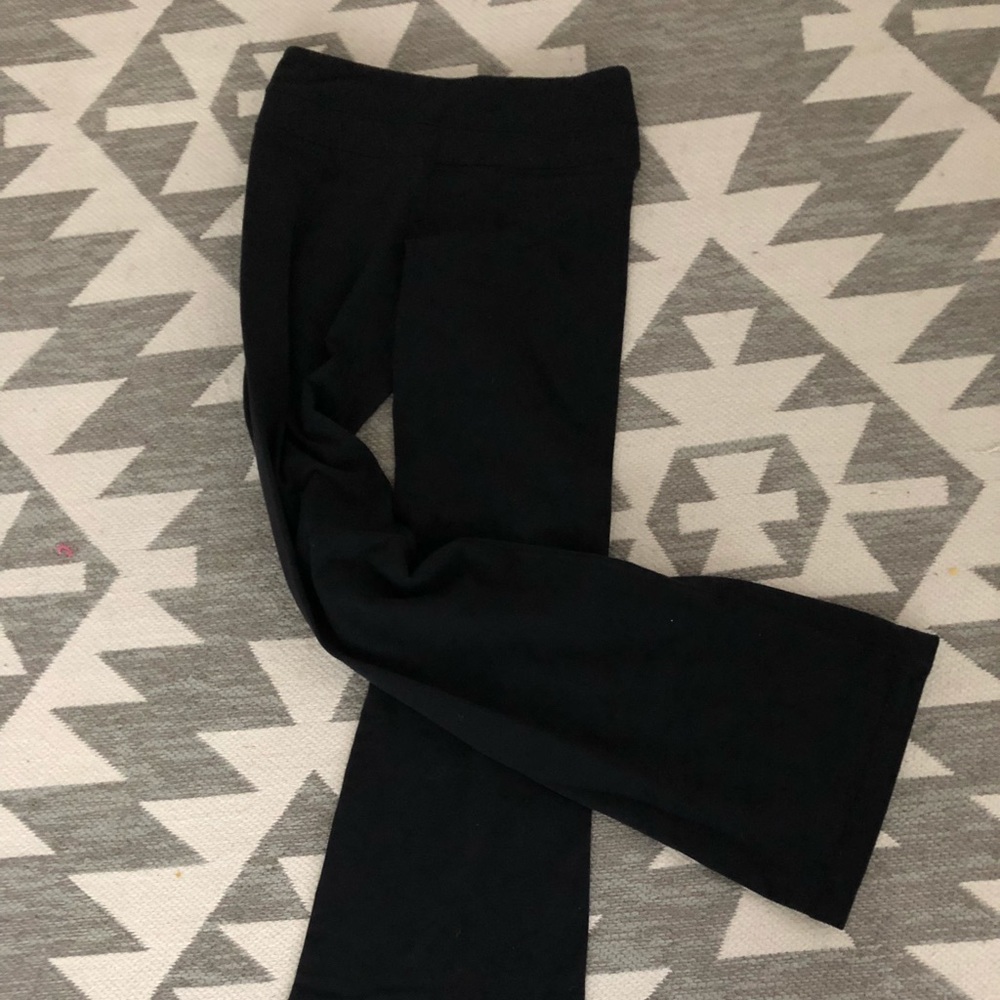Lululemon full length boot cut workout pants